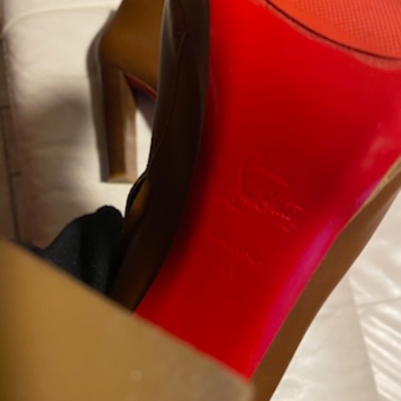 Unique Loub Booties - Picture 3 of 3